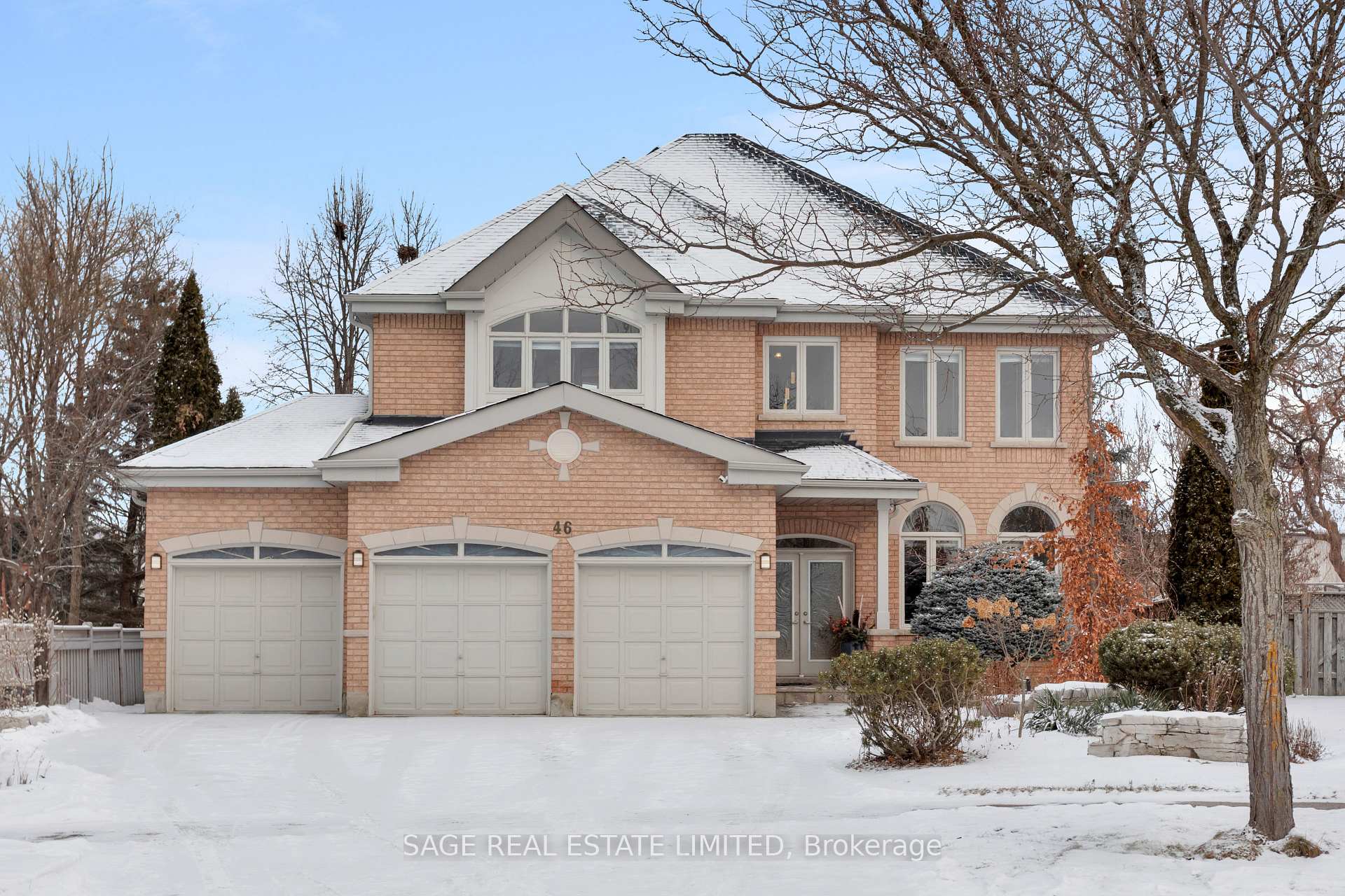 Photo 4 of 46 Goldring Crescent, Markham, Cachet — HOMEH