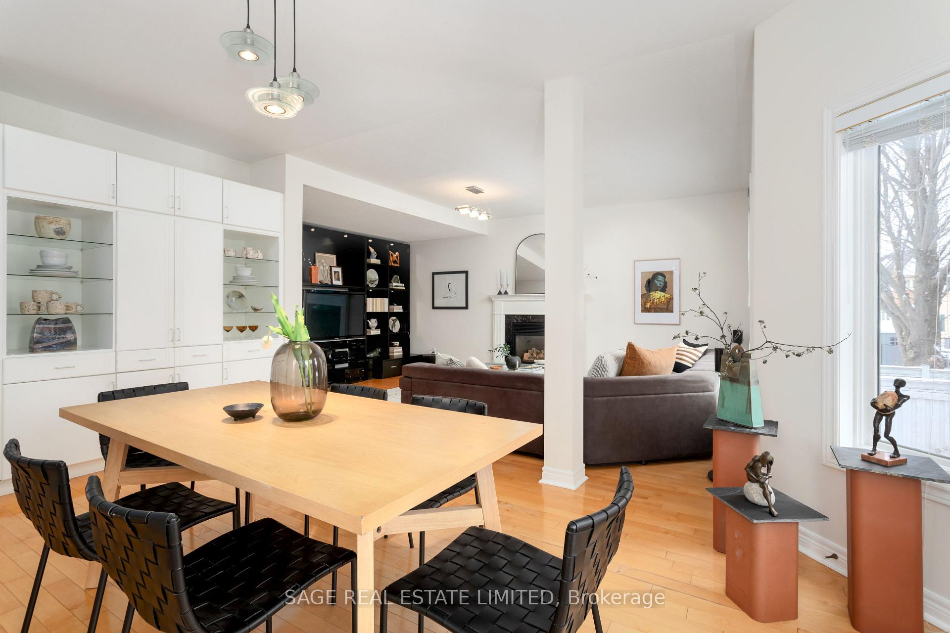 Photo 8 of 46 Goldring Crescent, Markham, Cachet — HOMEH