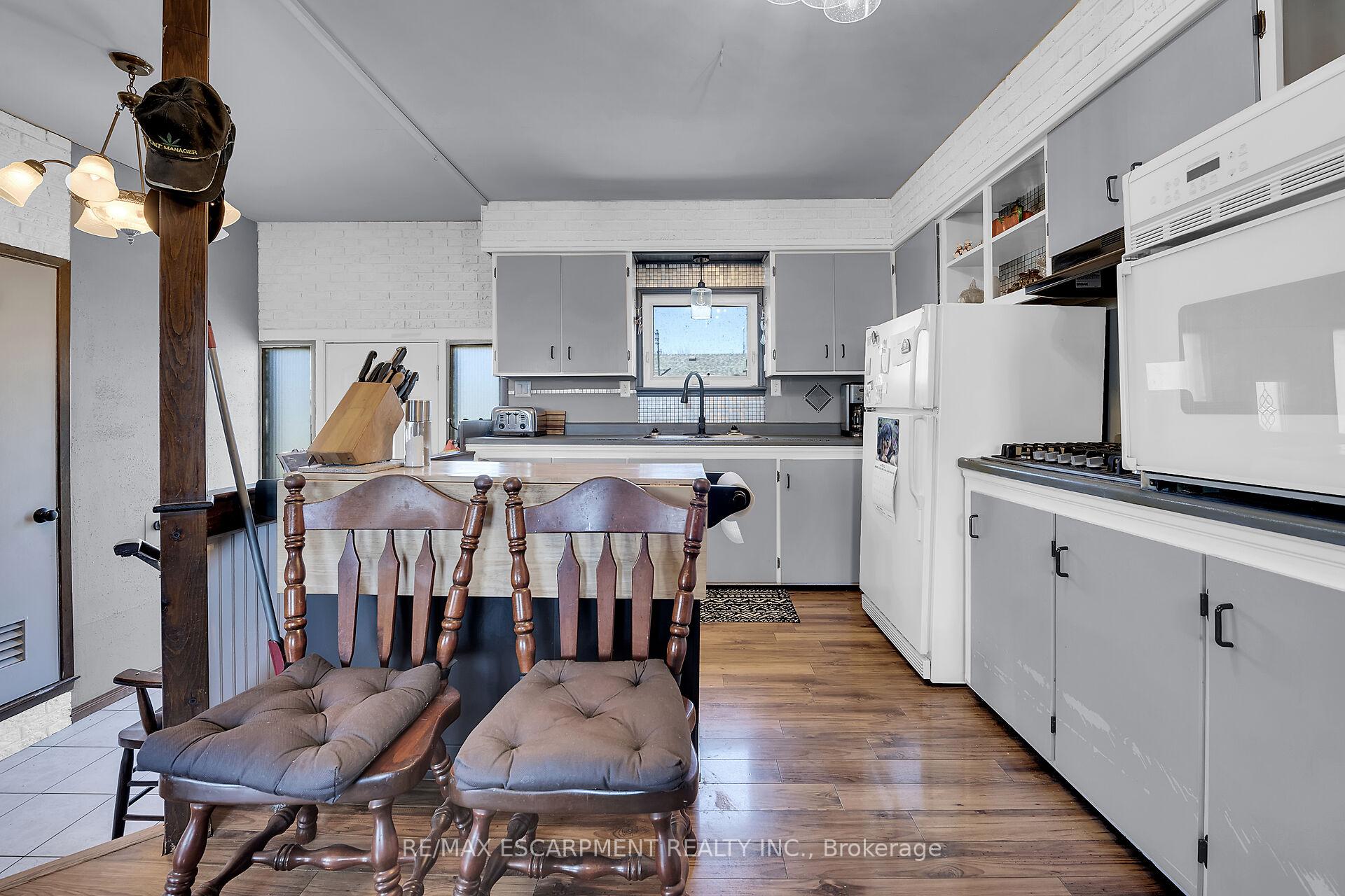Photo 16 of 16 Witherspoon Drive, Haldimand — HOMEH