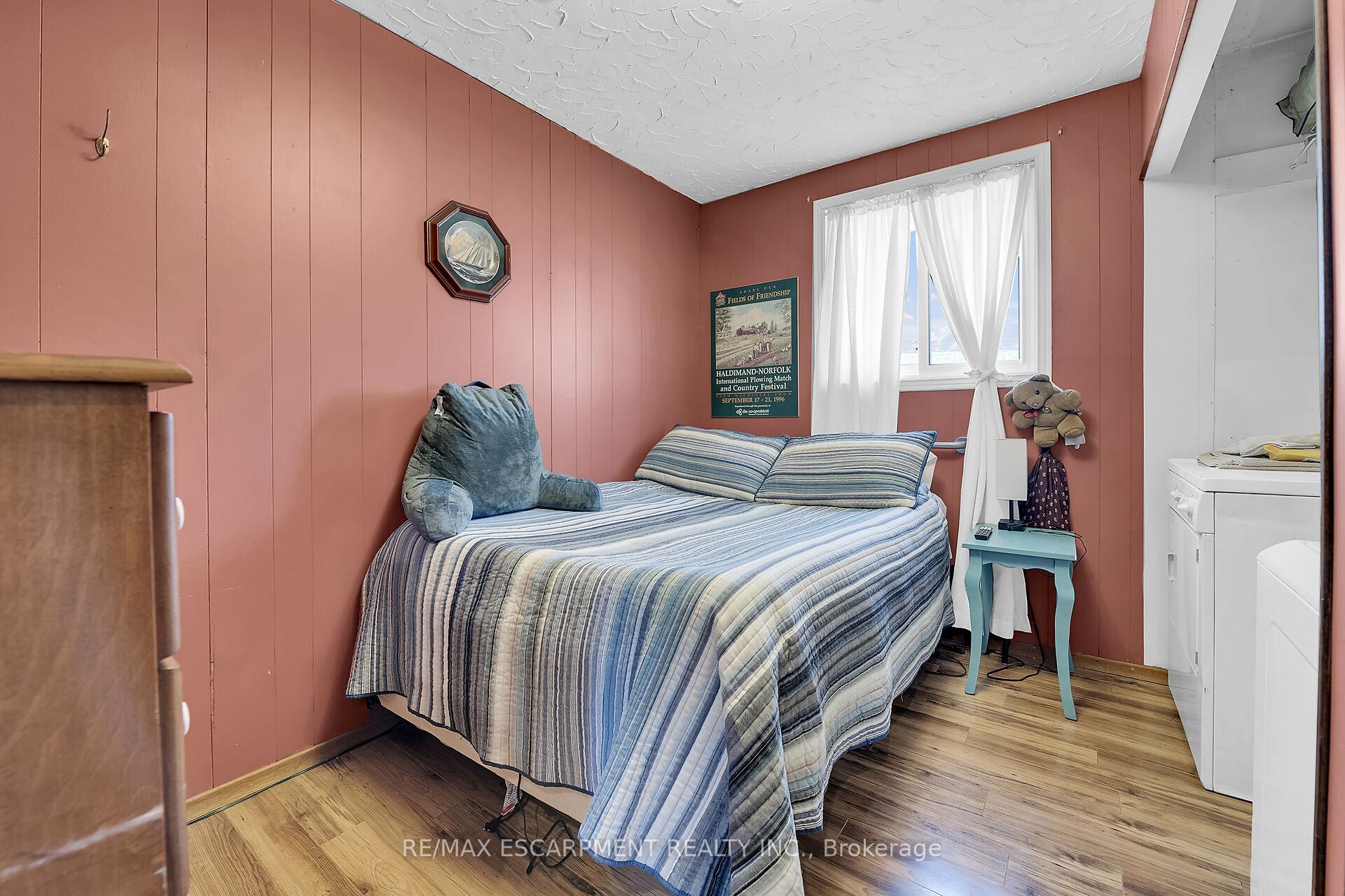 Photo 19 of 16 Witherspoon Drive, Haldimand — HOMEH