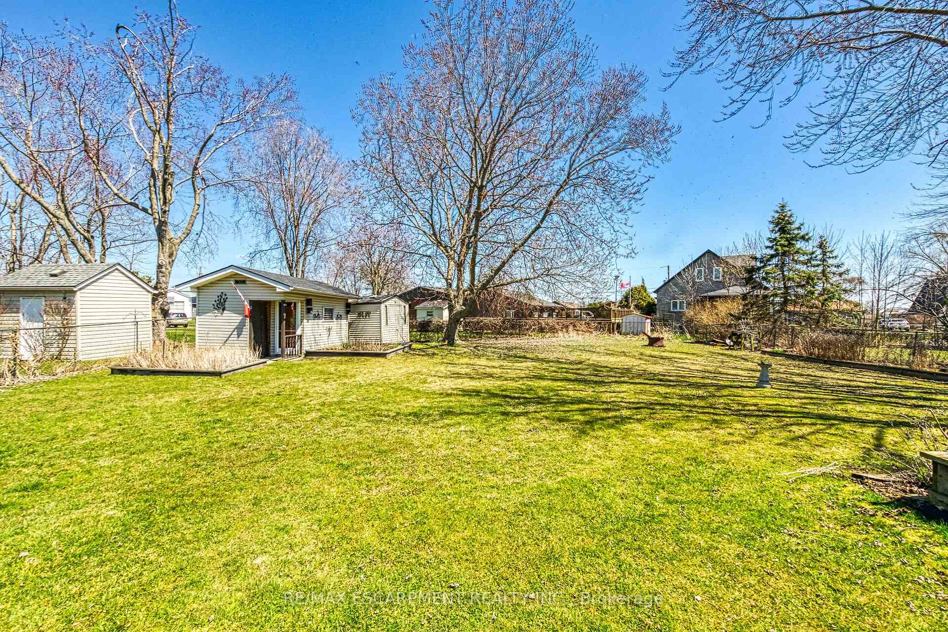 Photo 31 of 16 Witherspoon Drive, Haldimand — HOMEH