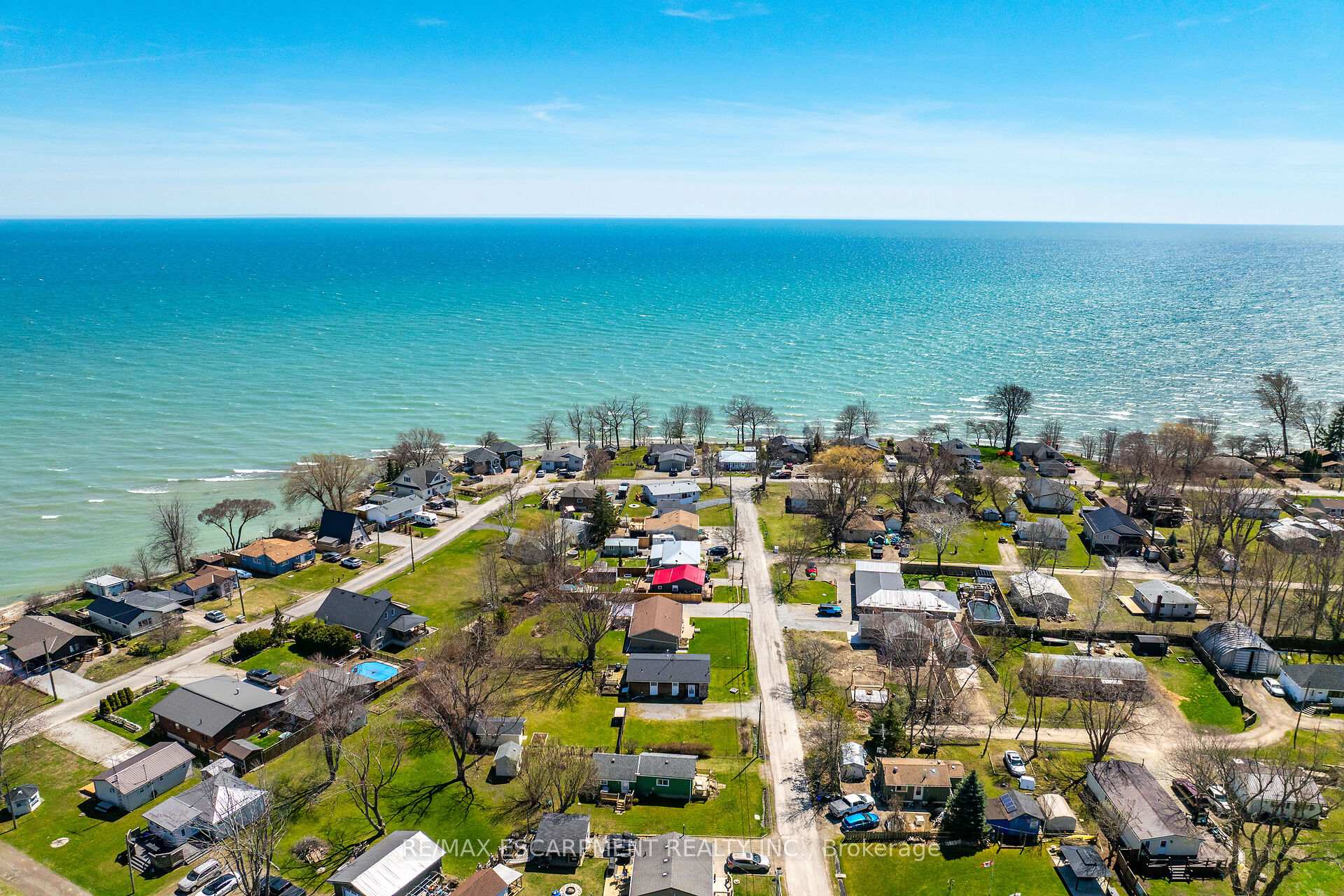 Photo 40 of 16 Witherspoon Drive, Haldimand — HOMEH