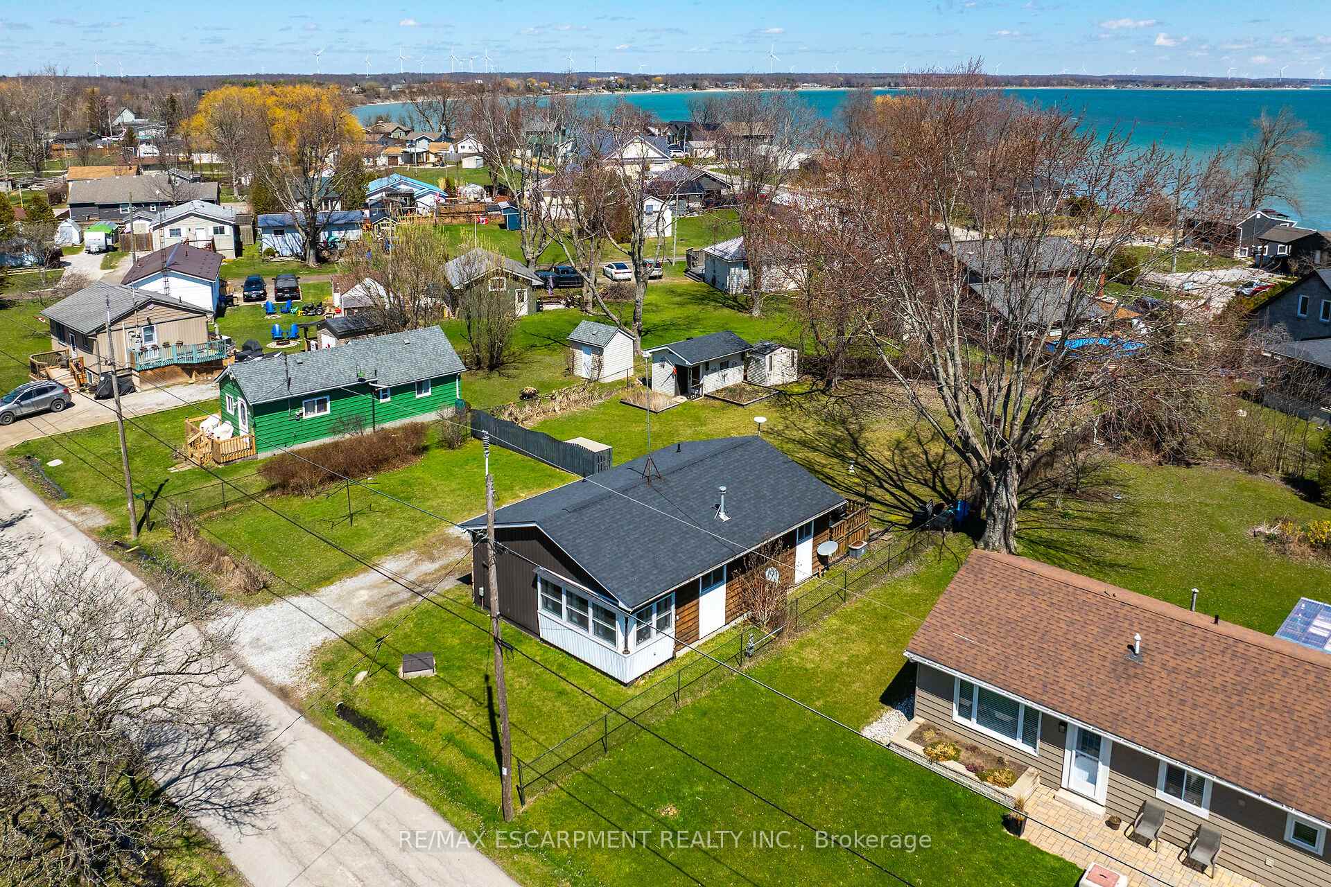 Photo 49 of 16 Witherspoon Drive, Haldimand — HOMEH