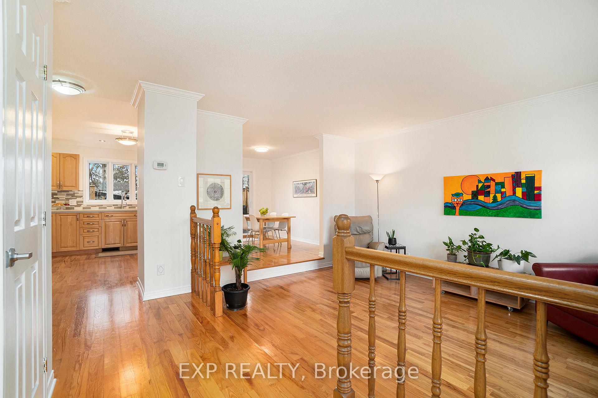 Photo 4 of 291 Carleton Avenue, Ottawa, Ottawa West — HOMEH
