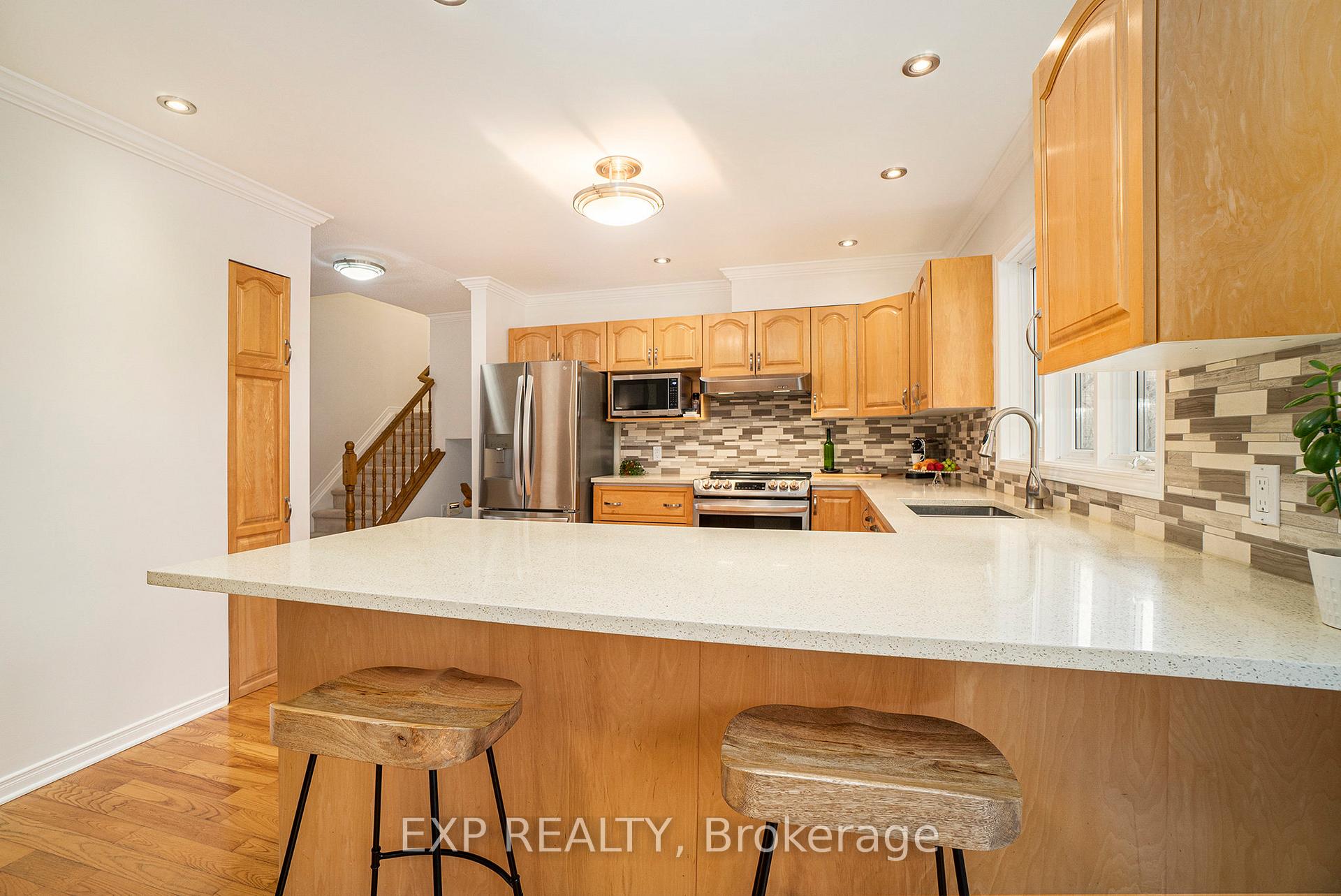 Photo 14 of 291 Carleton Avenue, Ottawa, Ottawa West — HOMEH