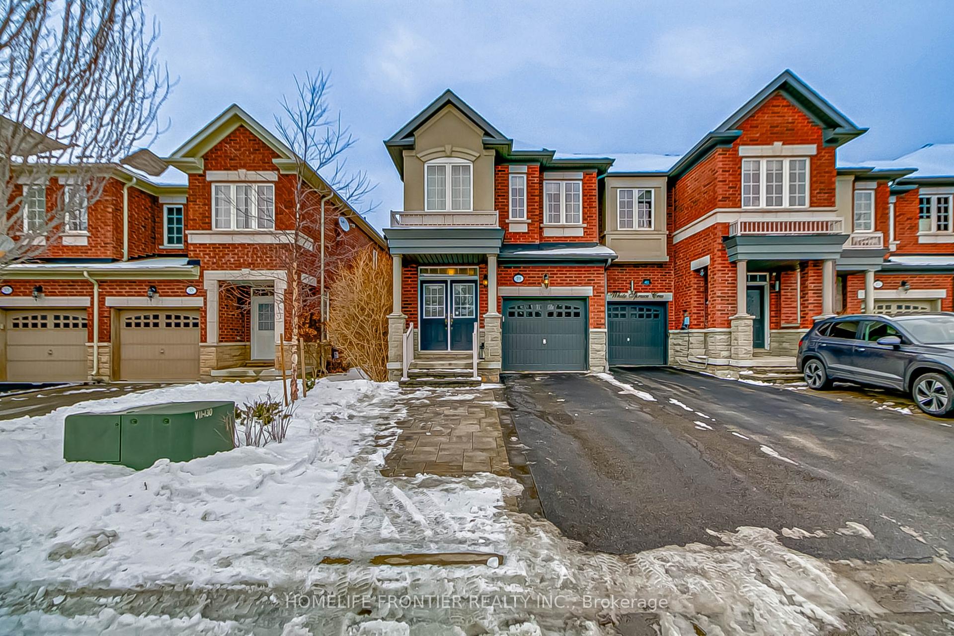 Photo 1 of 39 White Spruce Crescent, Vaughan, Patterson — HOMEH