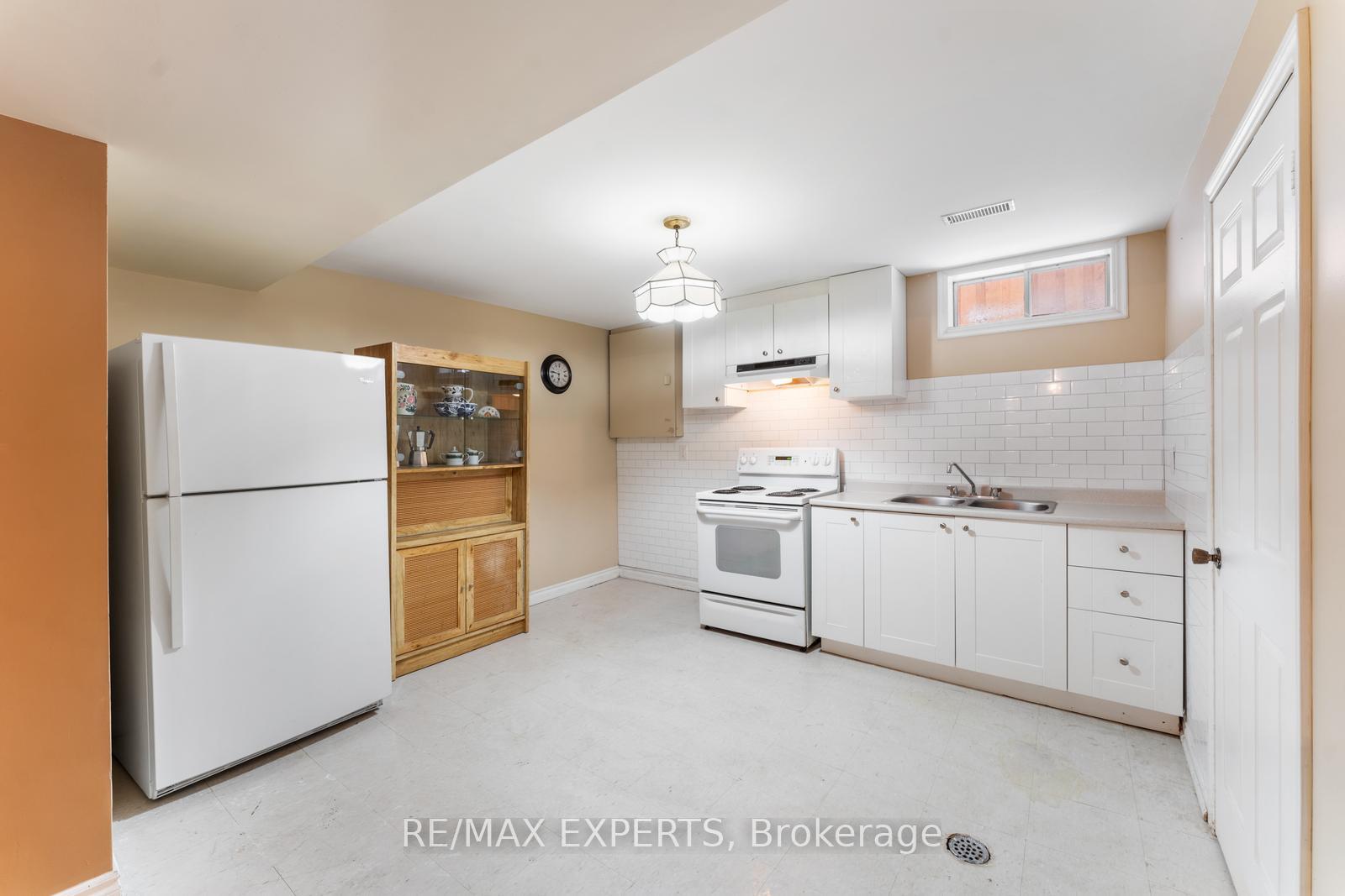 Photo 29 of 85 Claudia Avenue, Vaughan, West Woodbridge — HOMEH