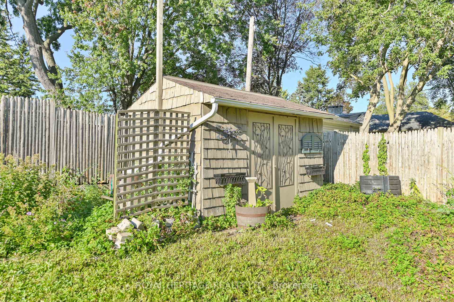 Photo 3 of 162 Queen Street, Belleville, Belleville Ward — HOMEH