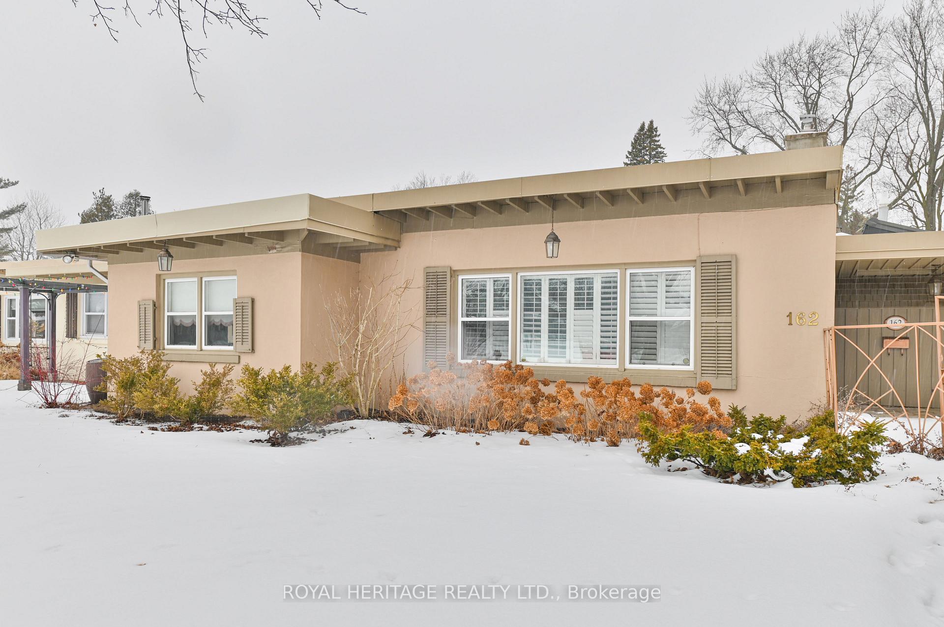 Photo 4 of 162 Queen Street, Belleville, Belleville Ward — HOMEH