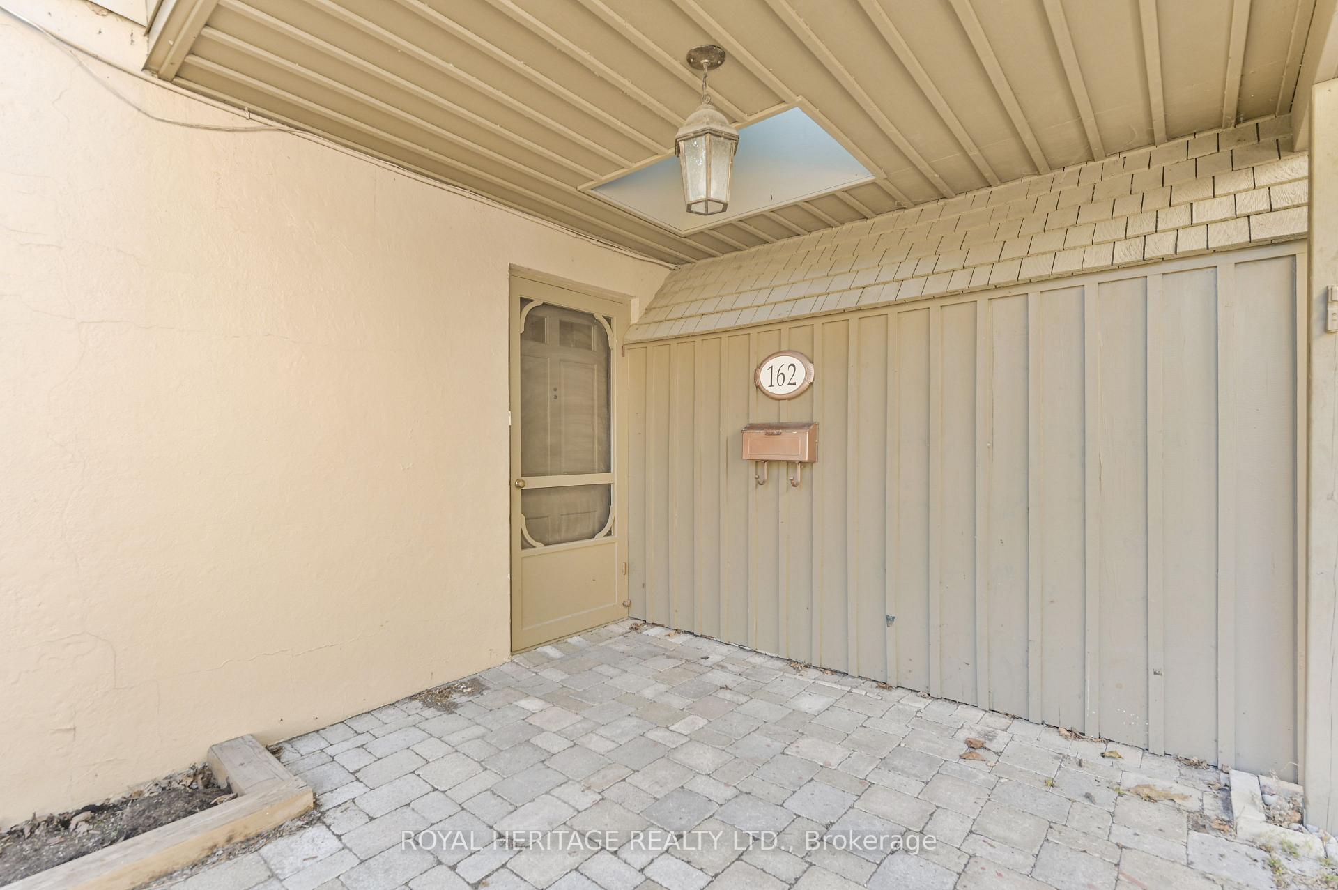 Photo 14 of 162 Queen Street, Belleville, Belleville Ward — HOMEH