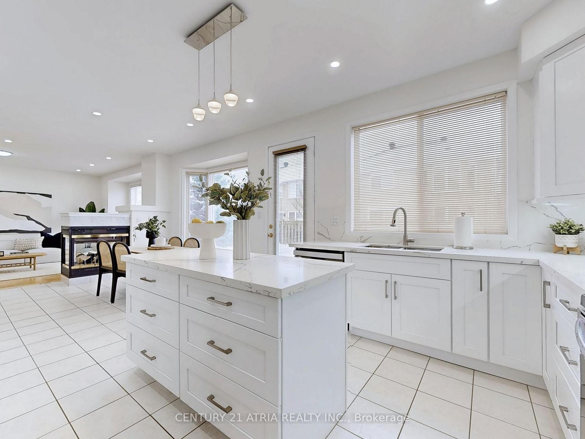 Photo 14 of 13 Dogwood Street, Markham, Wismer — HOMEH