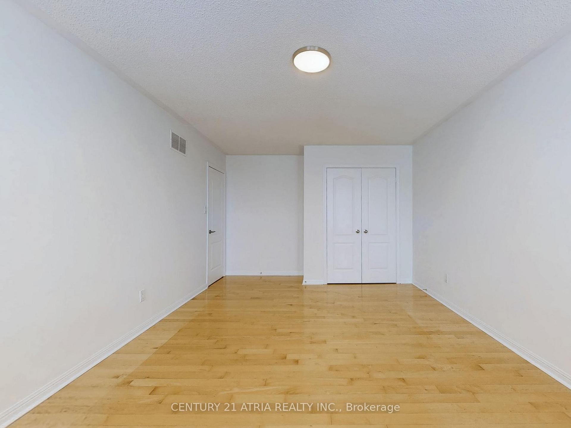 Photo 34 of 13 Dogwood Street, Markham, Wismer — HOMEH