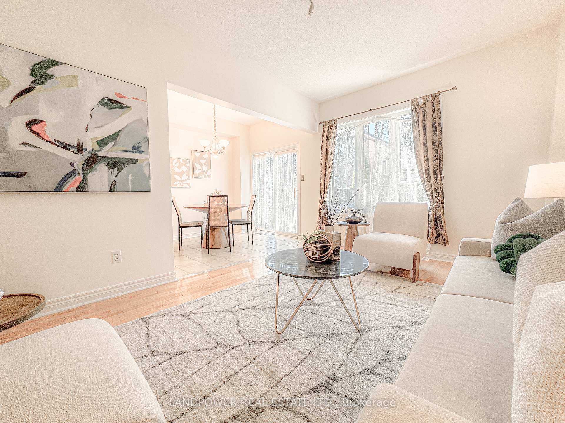 Photo 7 of 10 Bartlett Road, Markham, Cachet — HOMEH