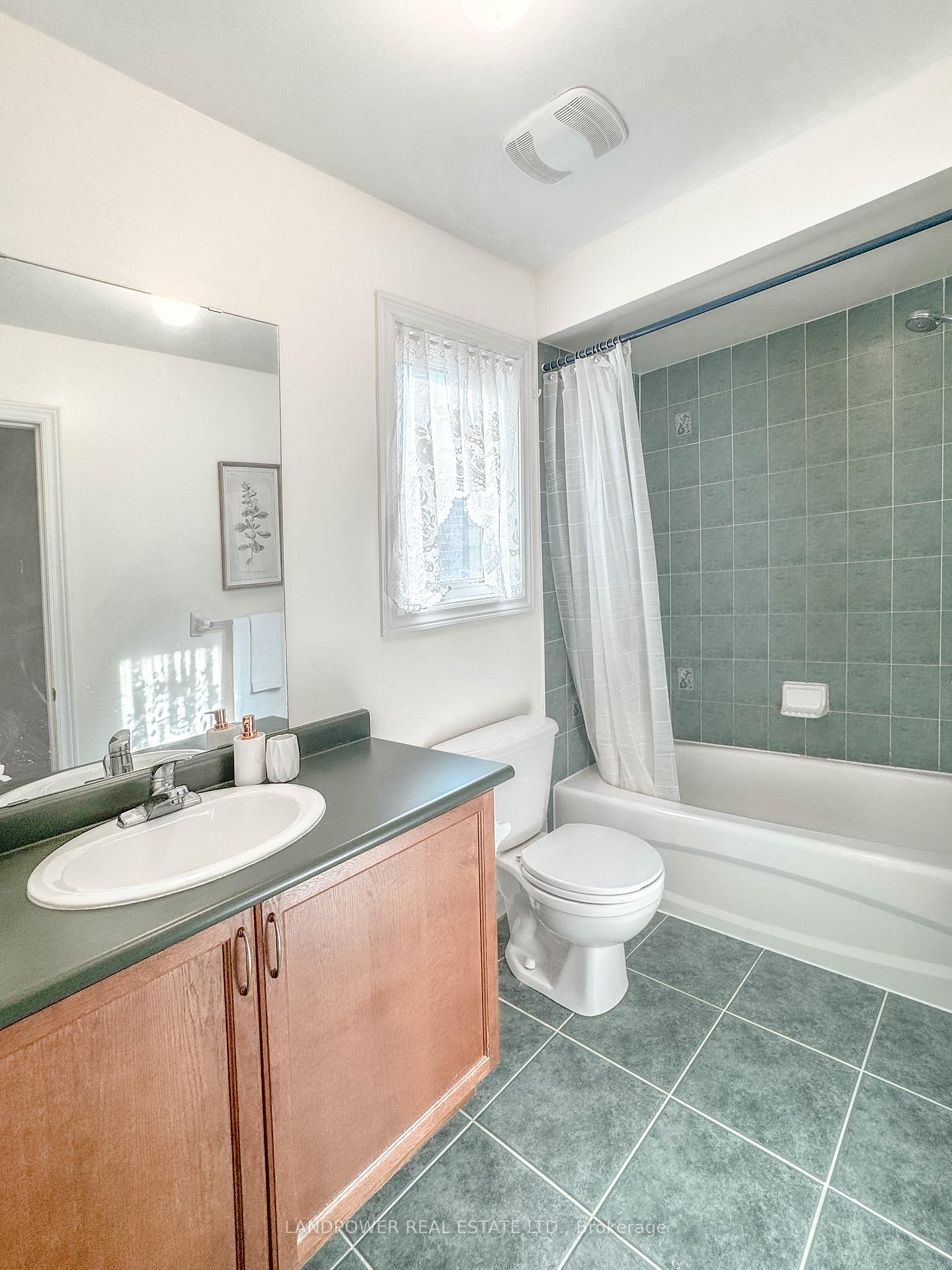 Photo 9 of 10 Bartlett Road, Markham, Cachet — HOMEH