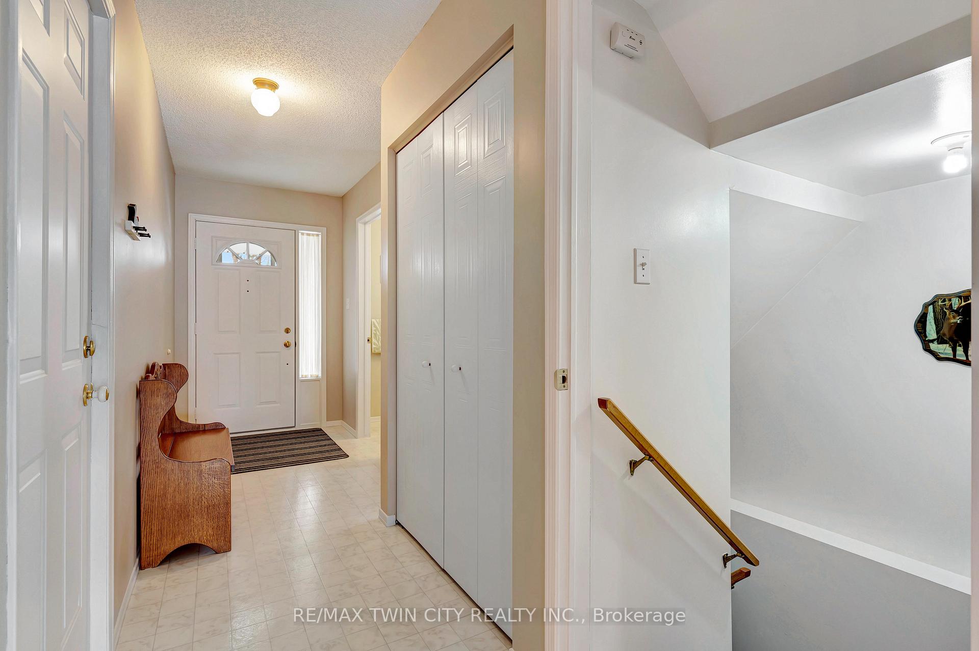 Photo 7 of 172 Auburn Drive, Kitchener — HOMEH