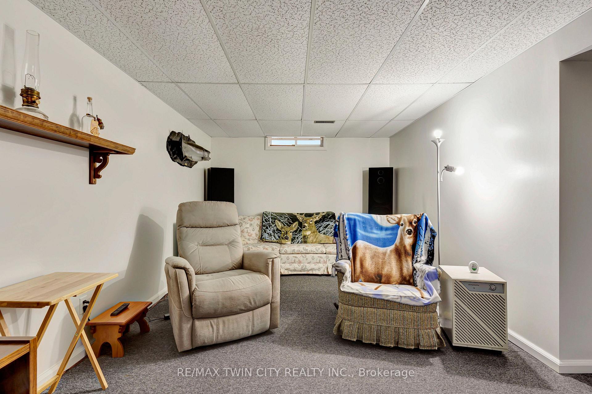 Photo 35 of 172 Auburn Drive, Kitchener — HOMEH