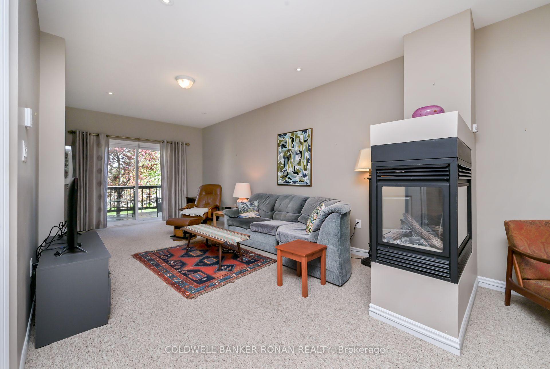 Photo 16 of 27 Kingsmere Crescent, New Tecumseth, Alliston — HOMEH
