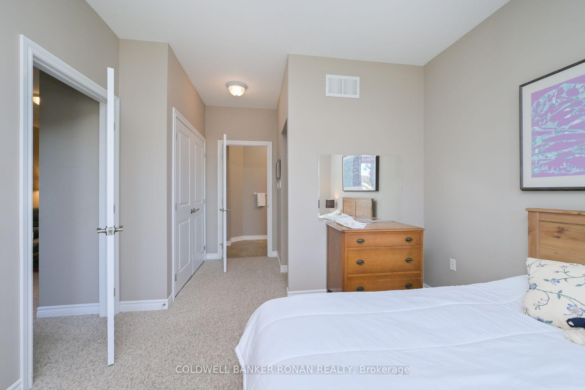 Photo 9 of 27 Kingsmere Crescent, New Tecumseth, Alliston — HOMEH