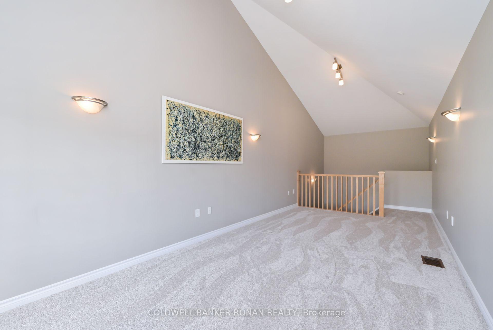 Photo 22 of 27 Kingsmere Crescent, New Tecumseth, Alliston — HOMEH