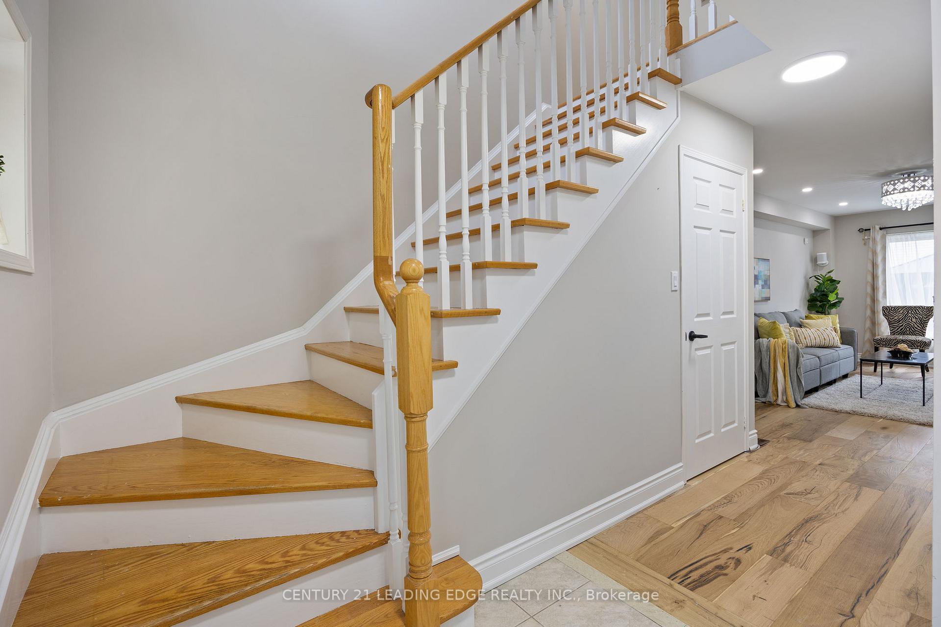 Photo 6 of 41 Westray Crescent, Ajax, Northeast Ajax — HOMEH