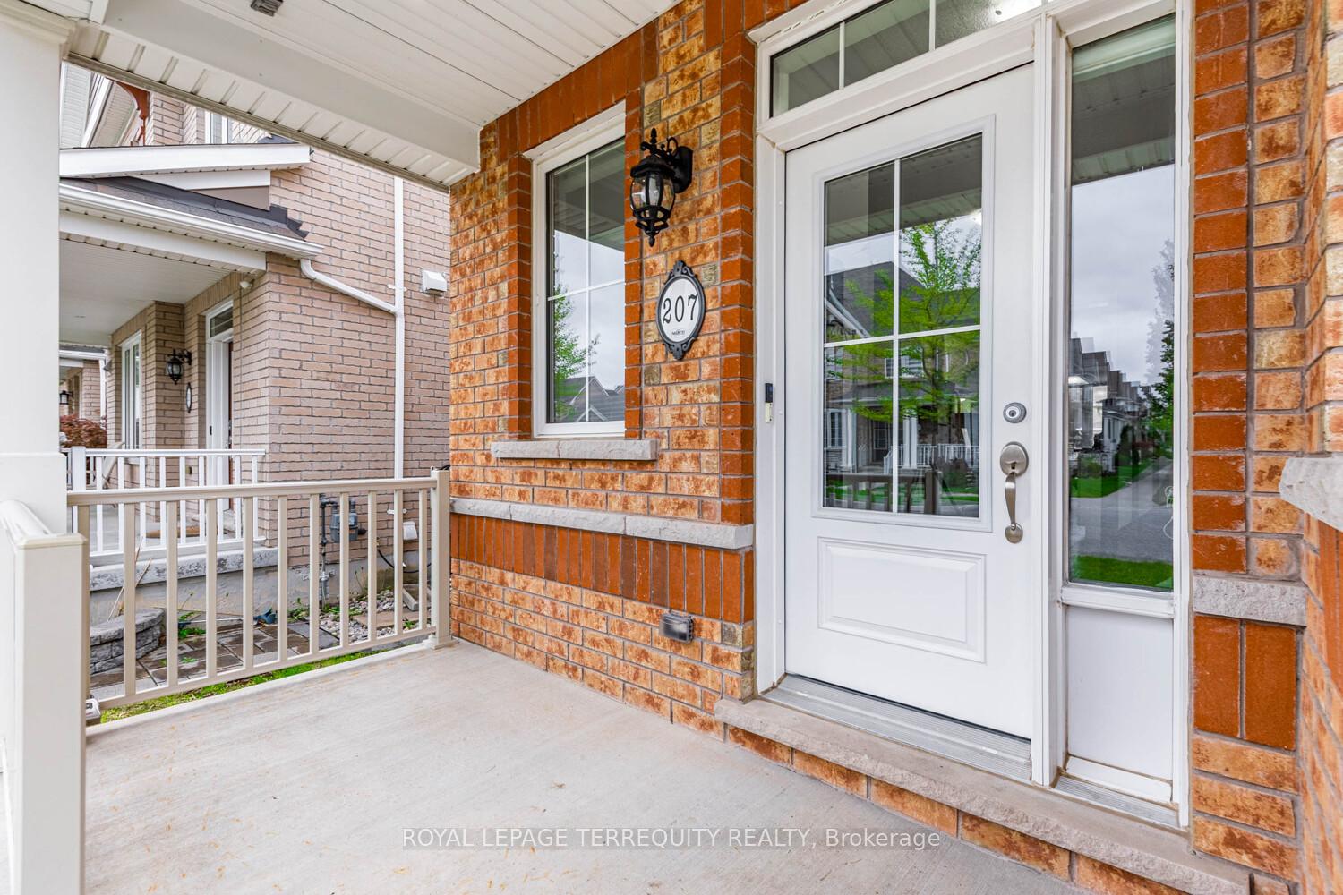 Photo 5 of 207 Almira Avenue, Markham, Cornell — HOMEH