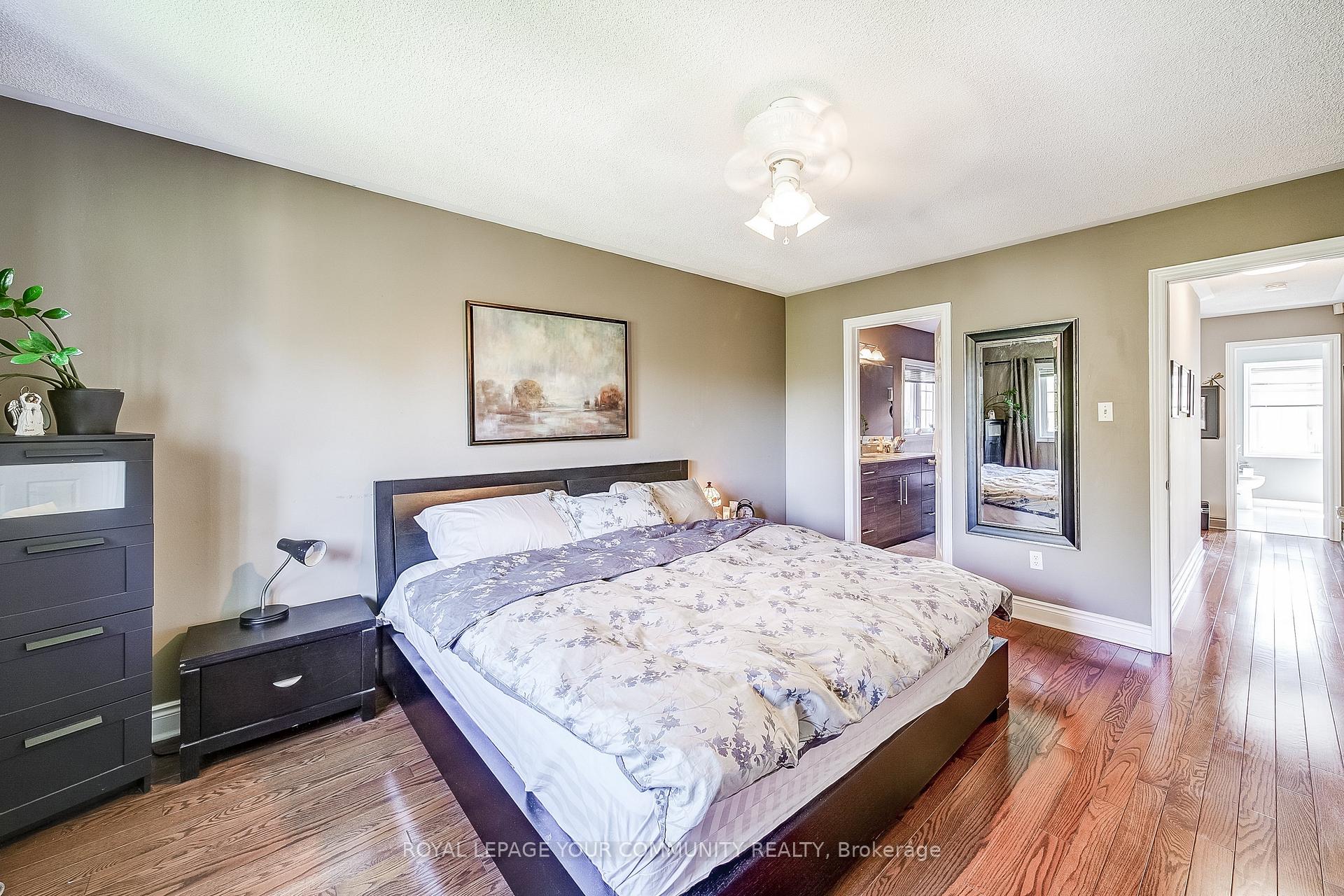 Photo 31 of 86 Downey Circle, Aurora, Bayview Wellington — HOMEH