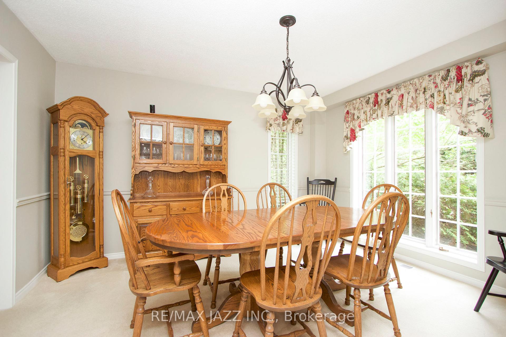 Photo 13 of 35 Castle Harbour Drive, Scugog, Port Perry — HOMEH