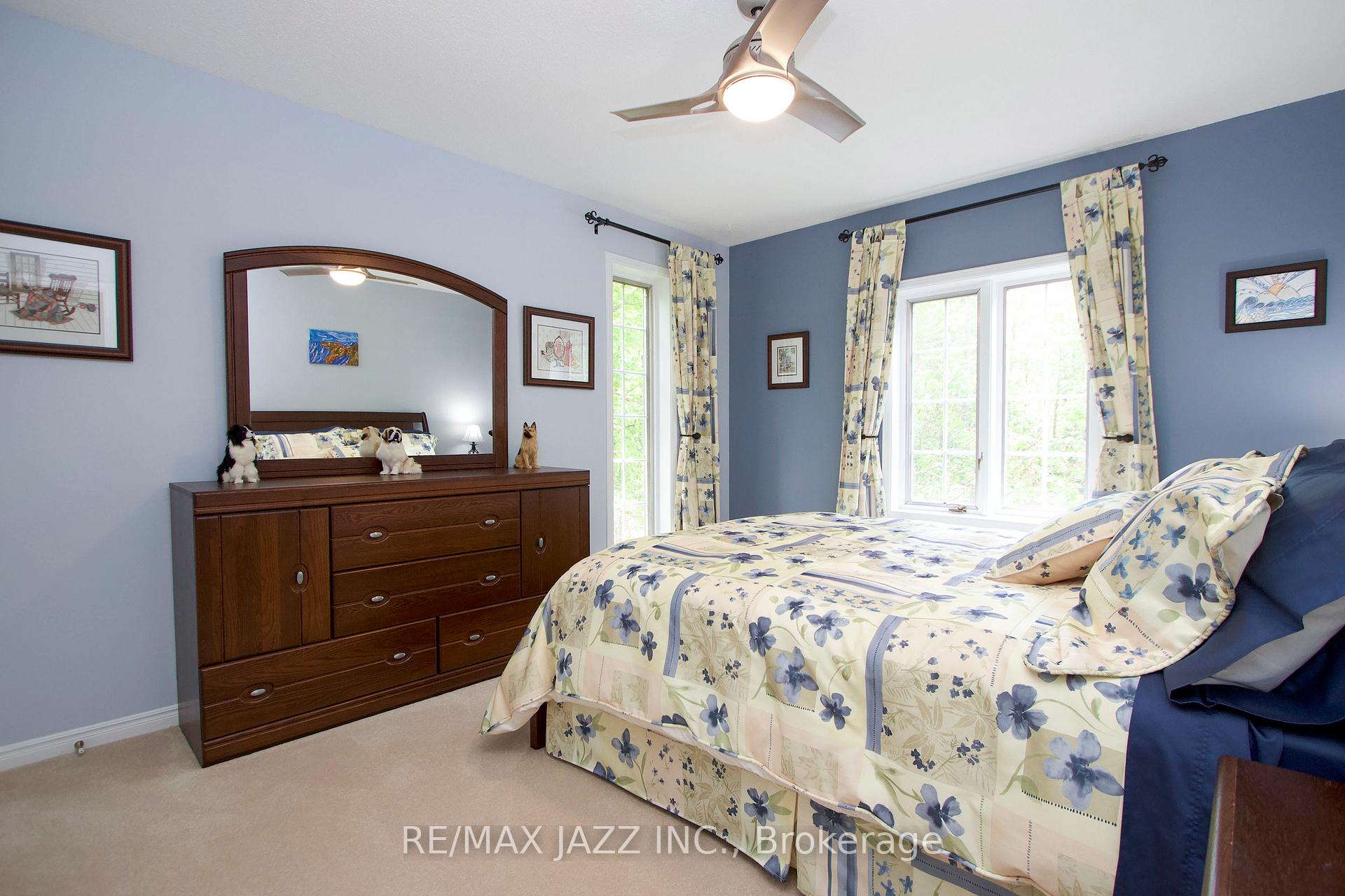Photo 14 of 35 Castle Harbour Drive, Scugog, Port Perry — HOMEH
