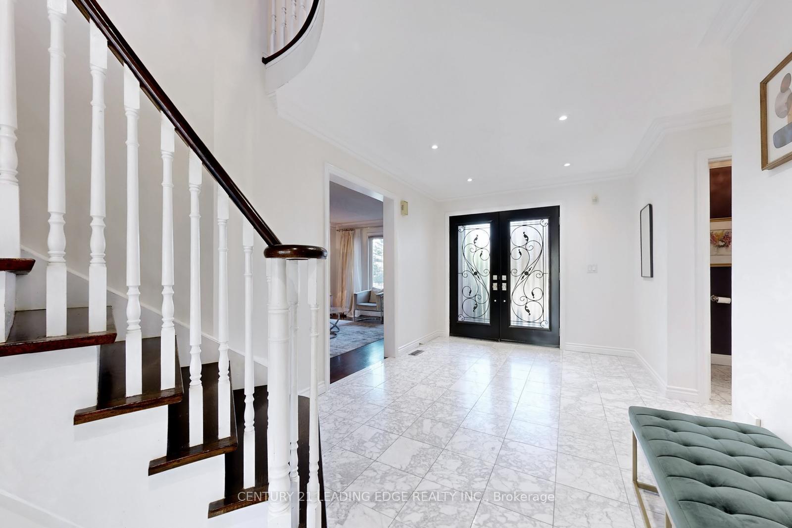 Photo 23 of 32 Charrington Crescent, Markham, Unionville — HOMEH