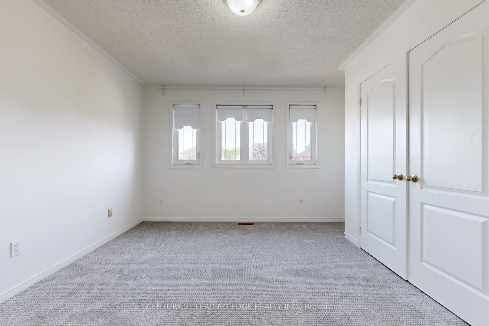Photo 29 of 32 Charrington Crescent, Markham, Unionville — HOMEH