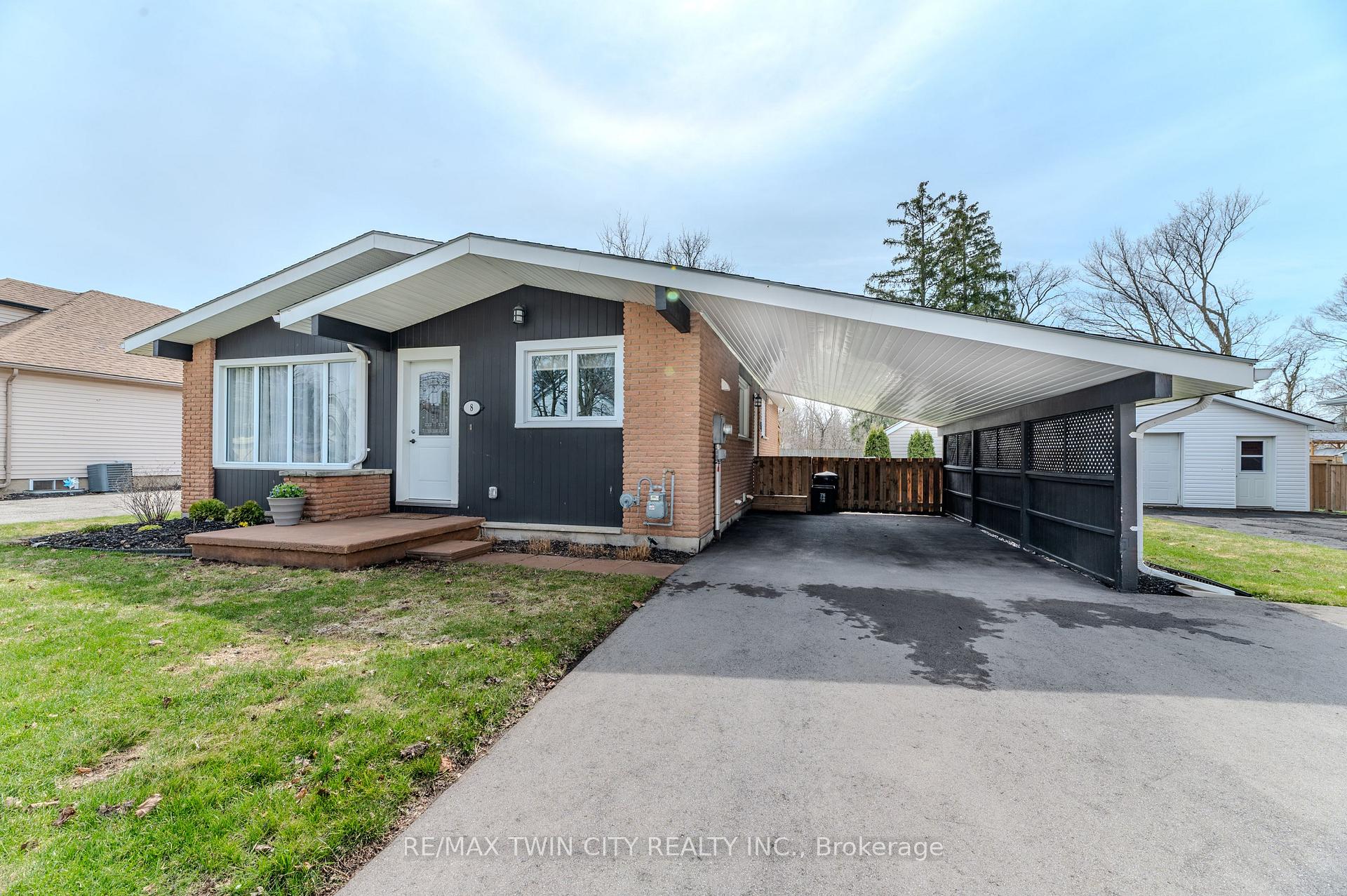 Photo 31 of 8 Rutherford Street, Brant, Brantford Twp — HOMEH