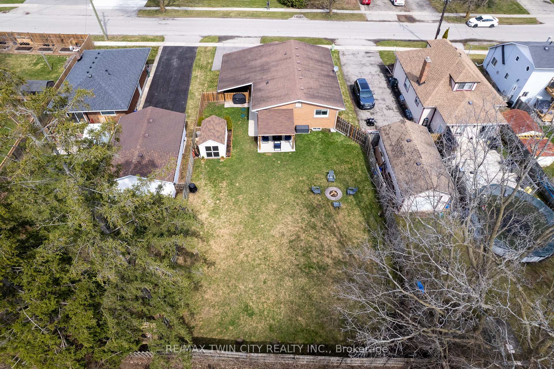 Photo 30 of 8 Rutherford Street, Brant, Brantford Twp — HOMEH