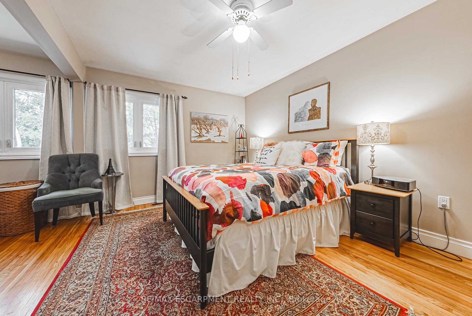 Photo 15 of 61 Home Street, Hamilton, Dundas — HOMEH