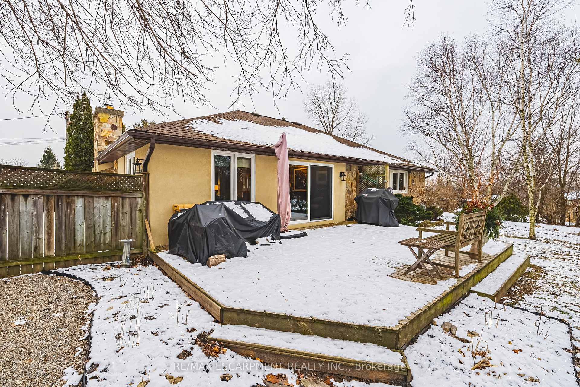 Photo 32 of 61 Home Street, Hamilton, Dundas — HOMEH