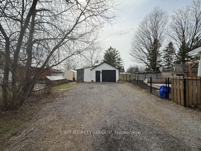 Photo 3 of 156 Henry Street, Stirling-Rawdon, Stirling Ward — HOMEH