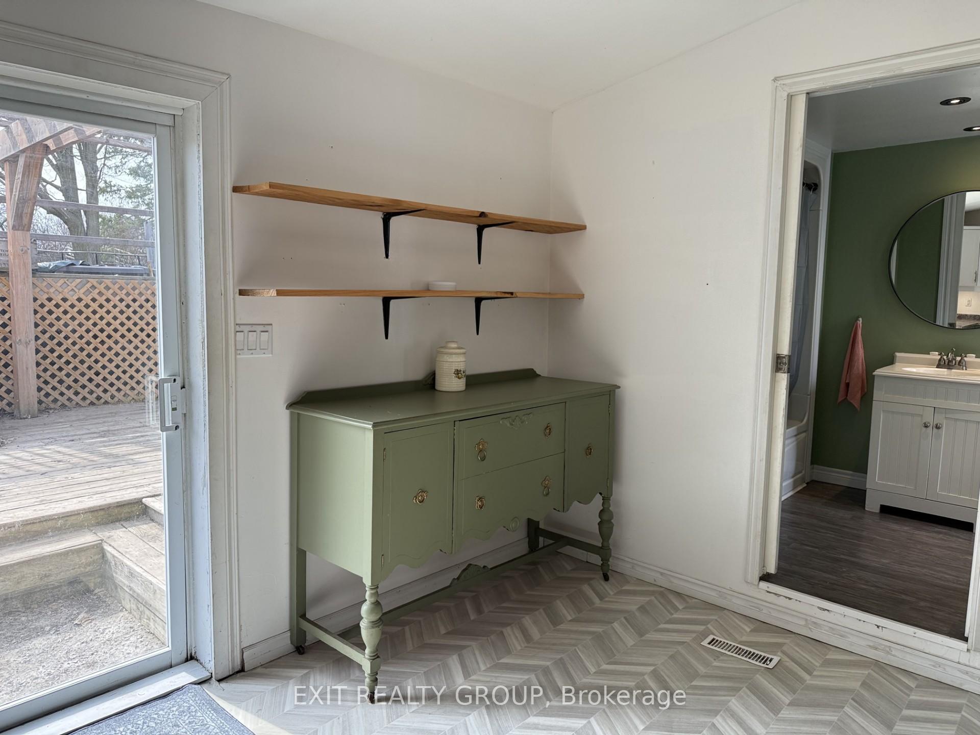Photo 12 of 156 Henry Street, Stirling-Rawdon, Stirling Ward — HOMEH