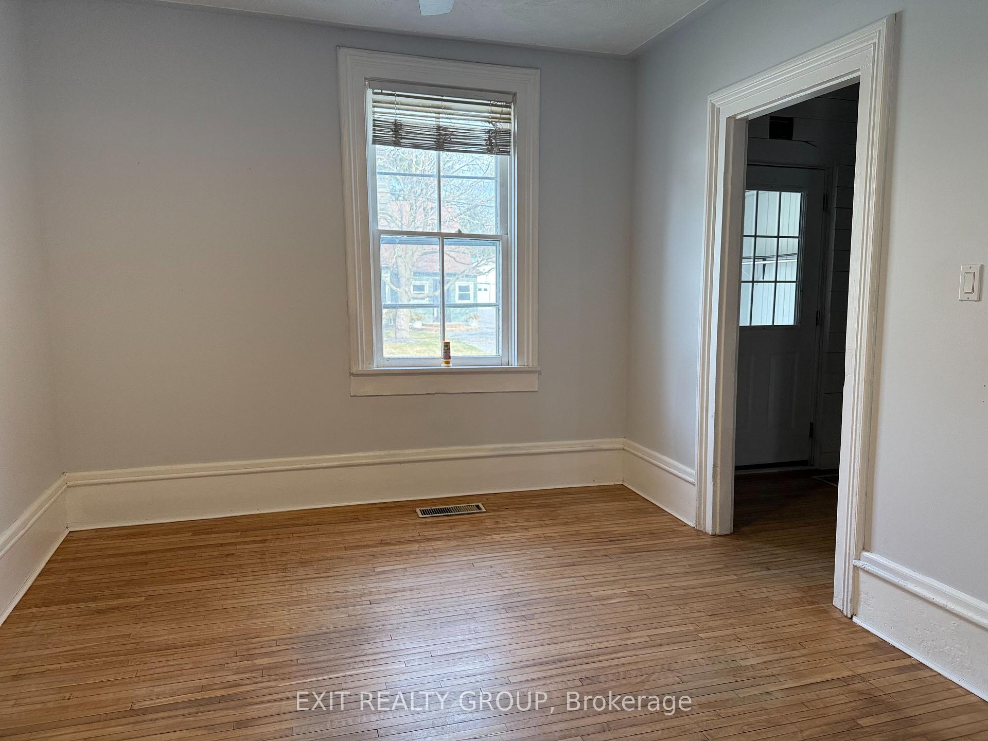 Photo 20 of 156 Henry Street, Stirling-Rawdon, Stirling Ward — HOMEH