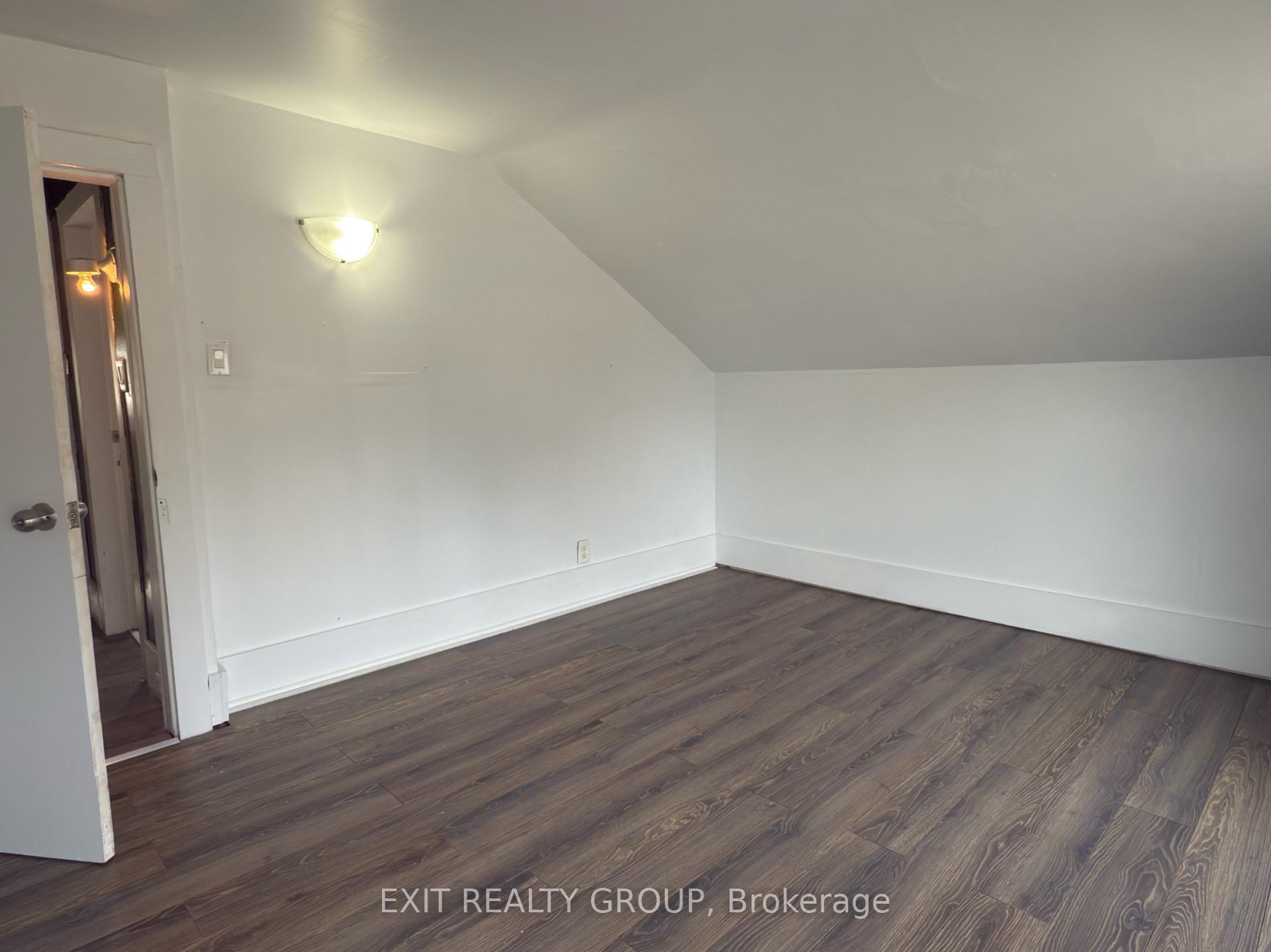 Photo 14 of 156 Henry Street, Stirling-Rawdon, Stirling Ward — HOMEH