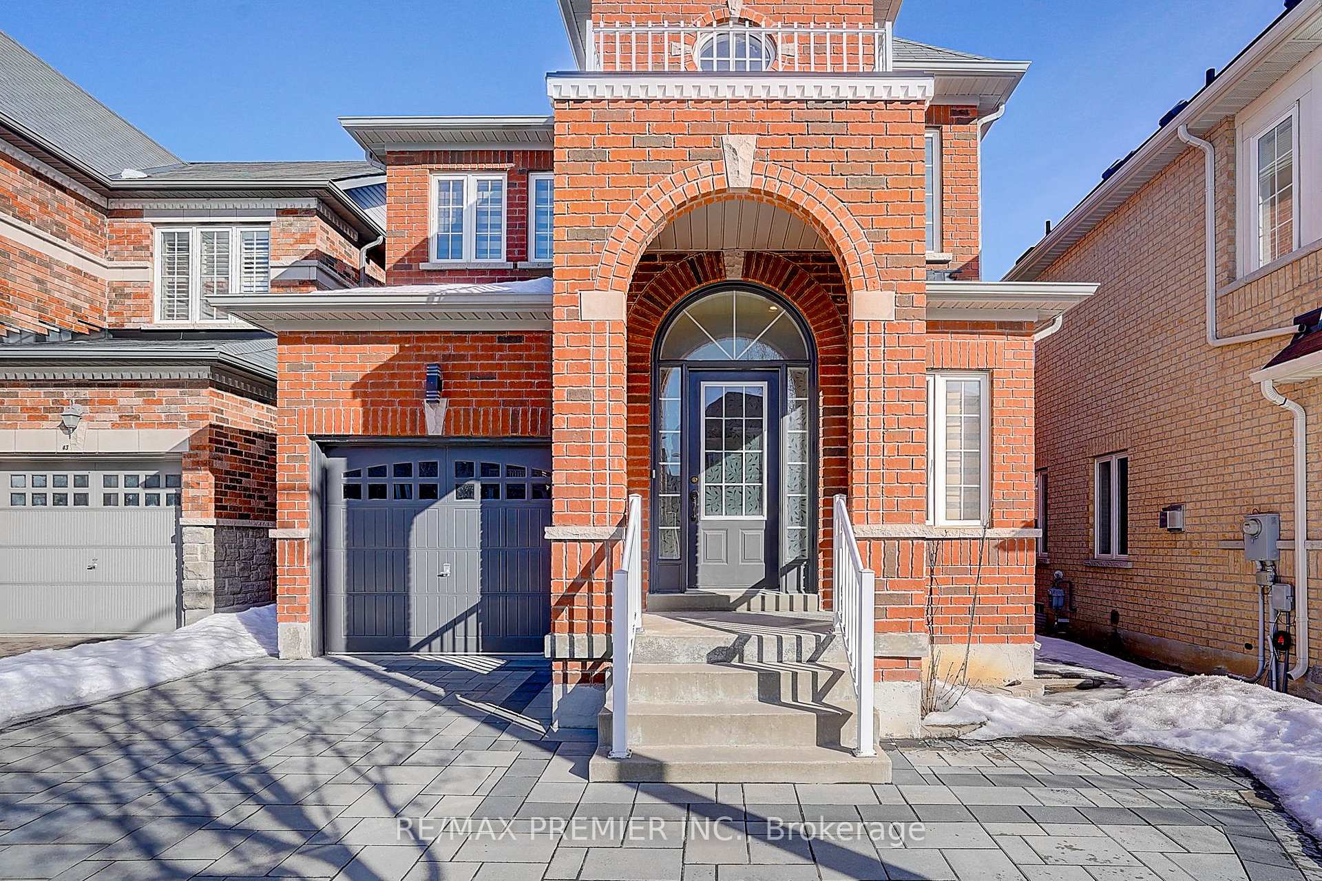 Photo 4 of 41 Silverado Hills Drive, Markham, Cathedraltown — HOMEH