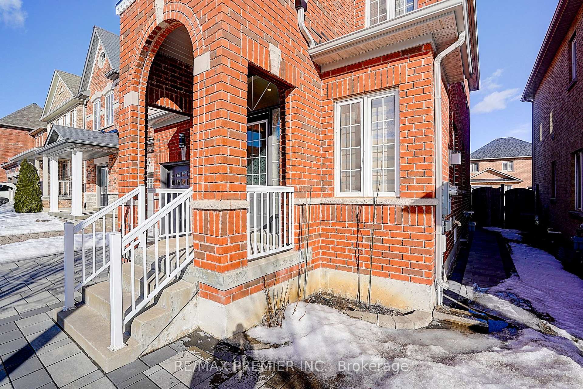 Photo 14 of 41 Silverado Hills Drive, Markham, Cathedraltown — HOMEH