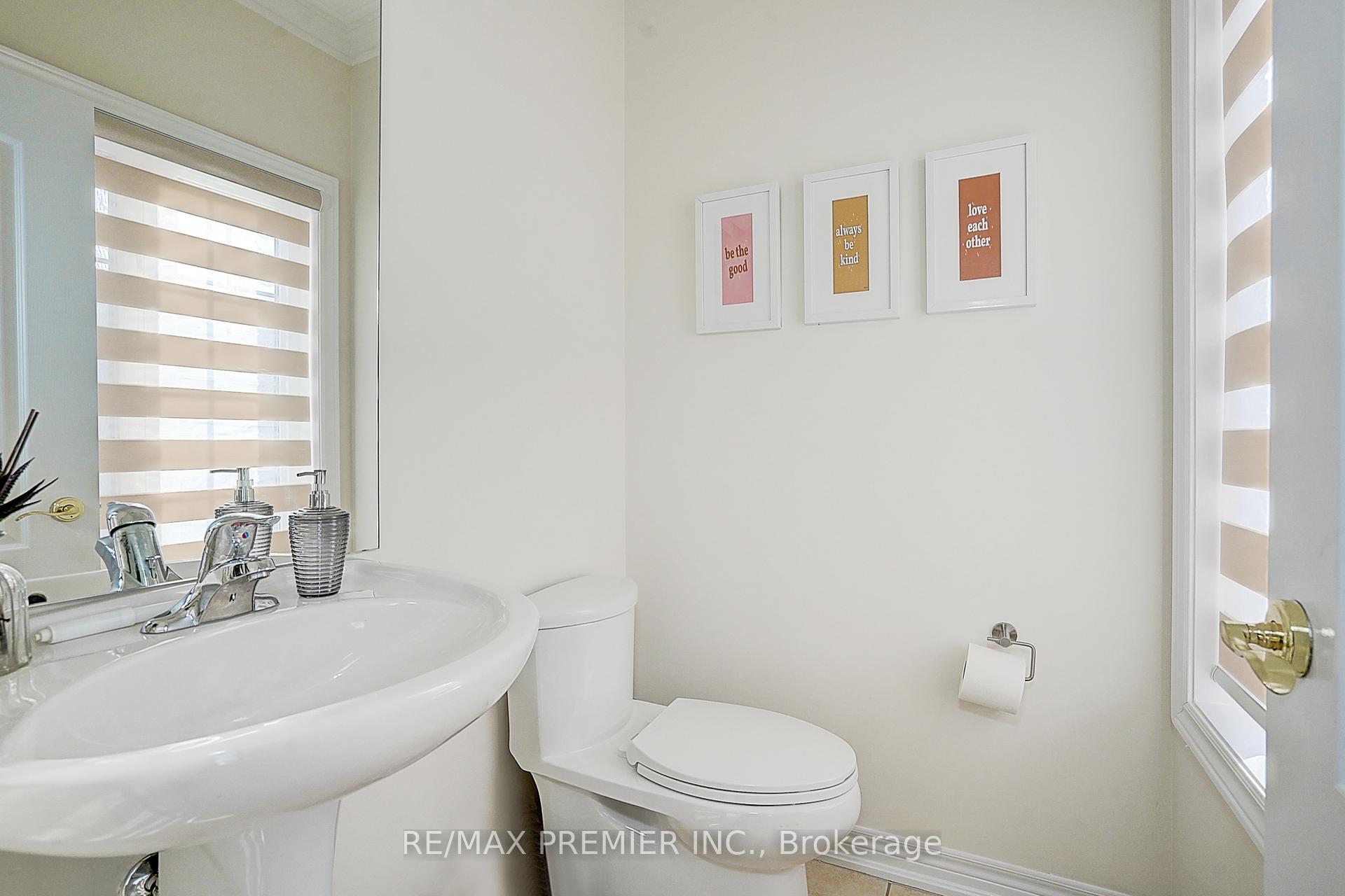 Photo 2 of 41 Silverado Hills Drive, Markham, Cathedraltown — HOMEH