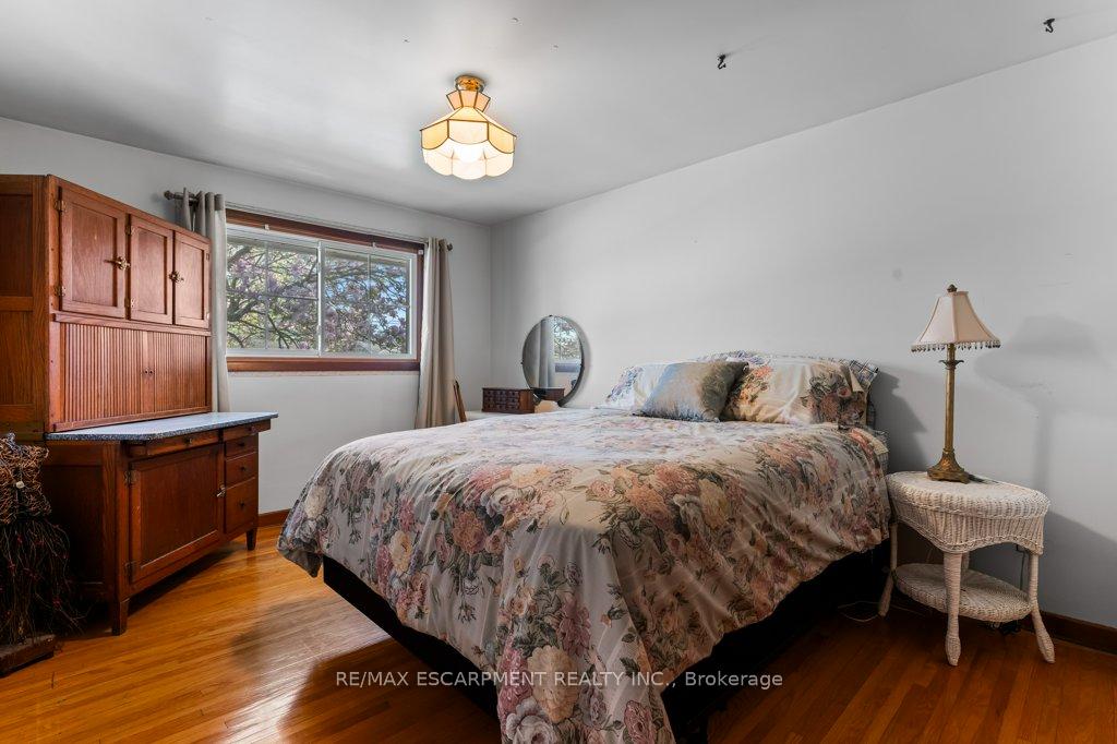 Photo 19 of 4925 Cameron Avenue, Lincoln, Beamsville — HOMEH
