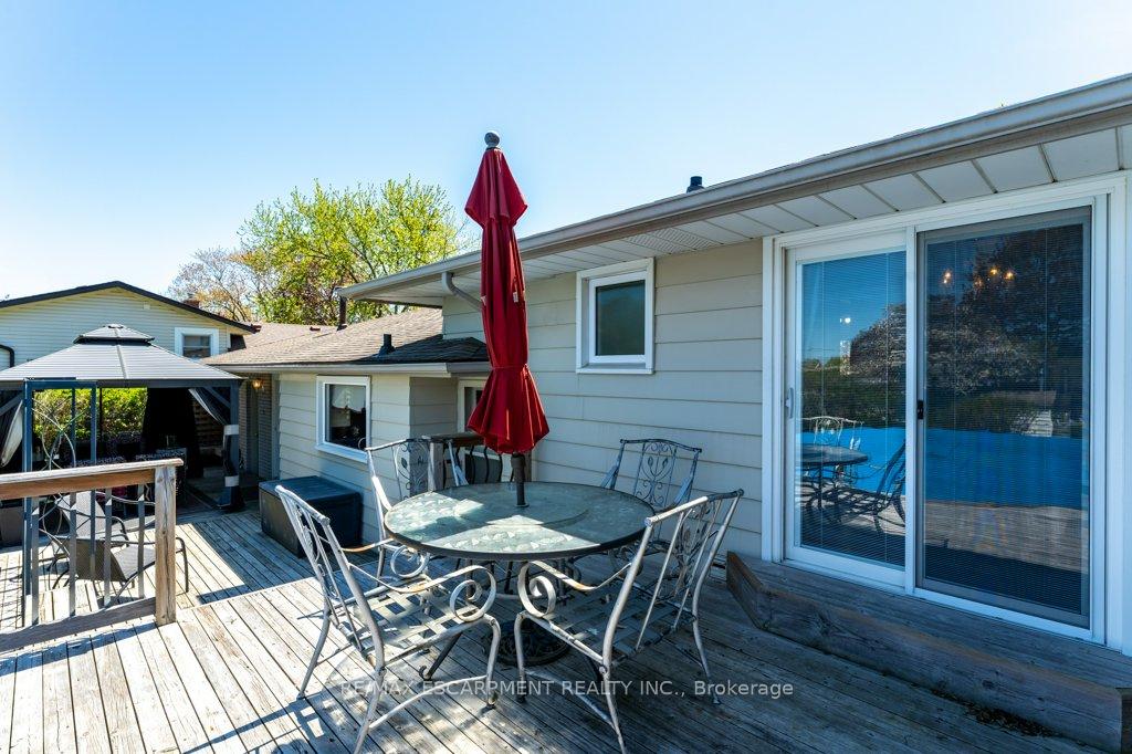 Photo 32 of 4925 Cameron Avenue, Lincoln, Beamsville — HOMEH