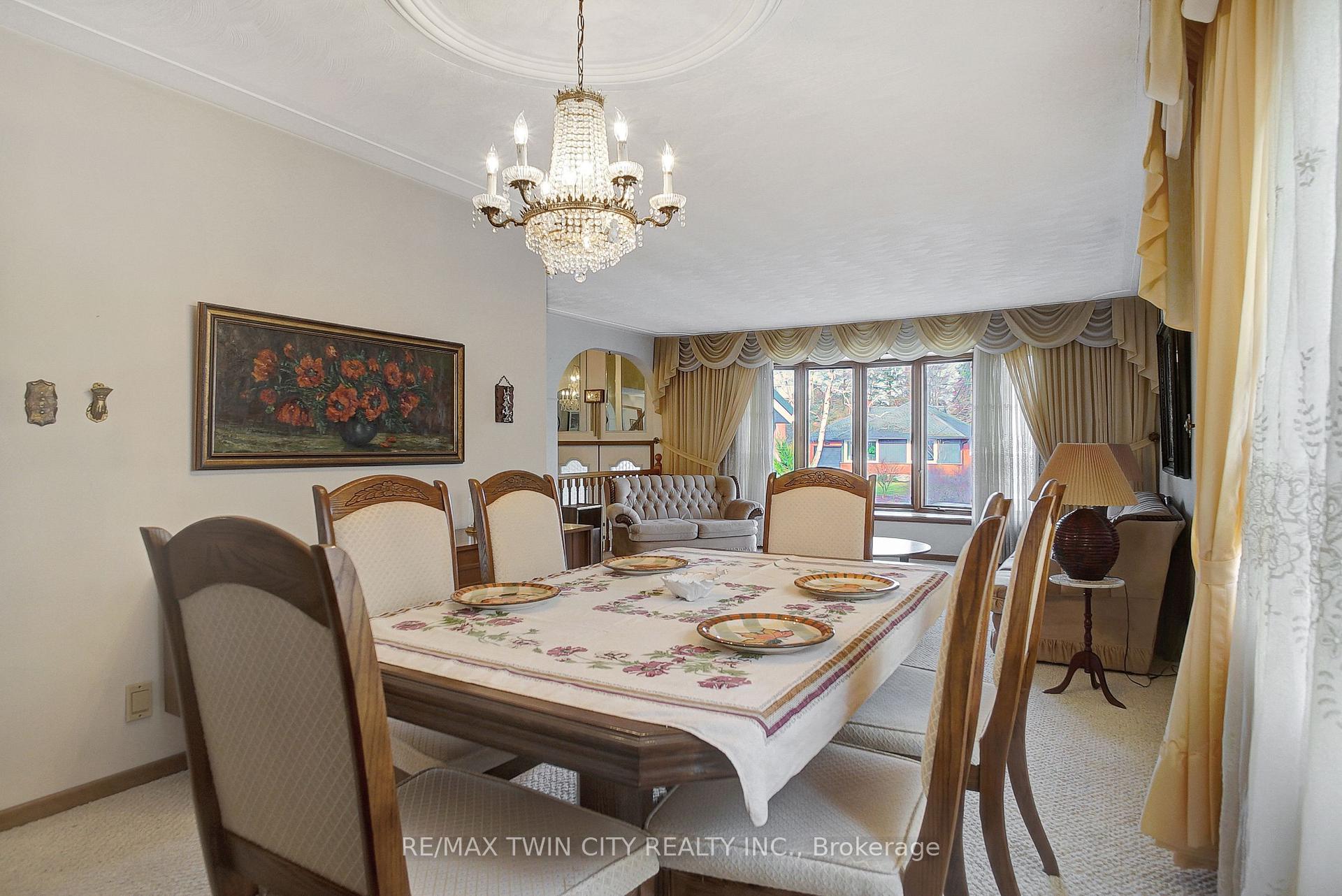 Photo 23 of 267 Normandy Avenue, Waterloo — HOMEH