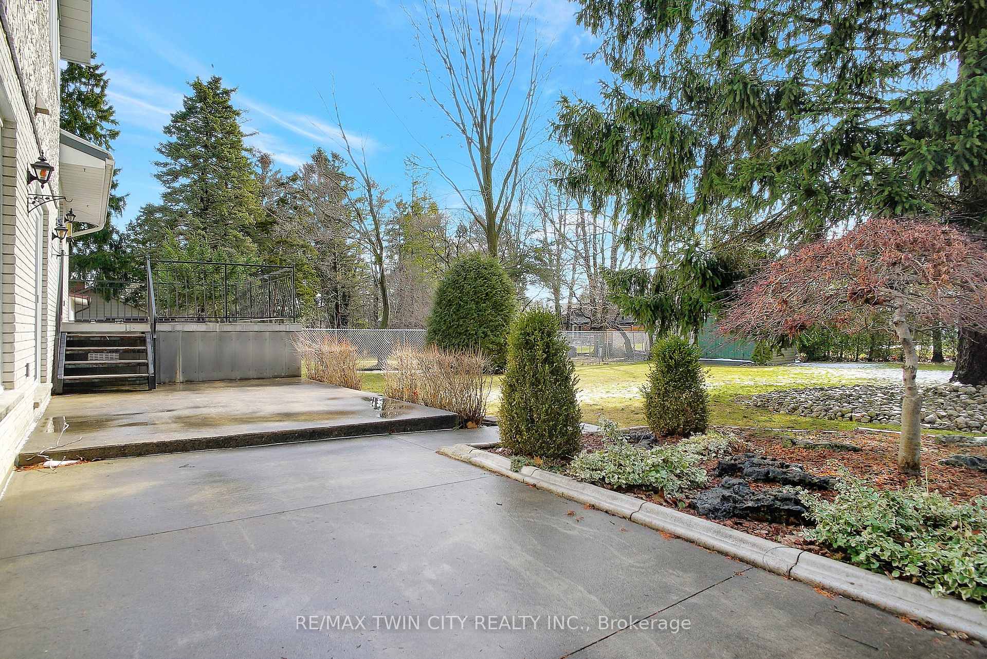Photo 43 of 267 Normandy Avenue, Waterloo — HOMEH