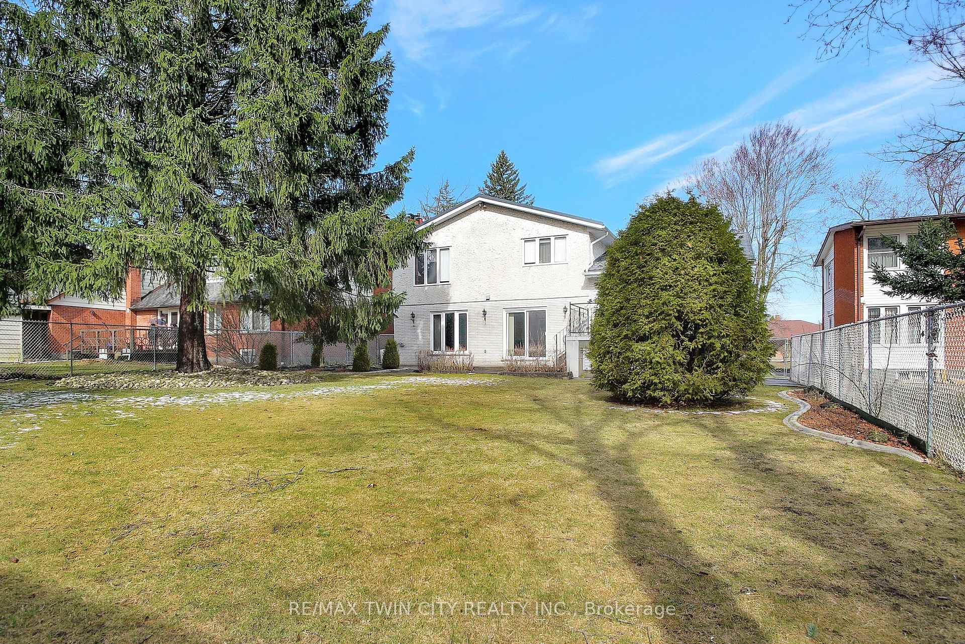 Photo 37 of 267 Normandy Avenue, Waterloo — HOMEH