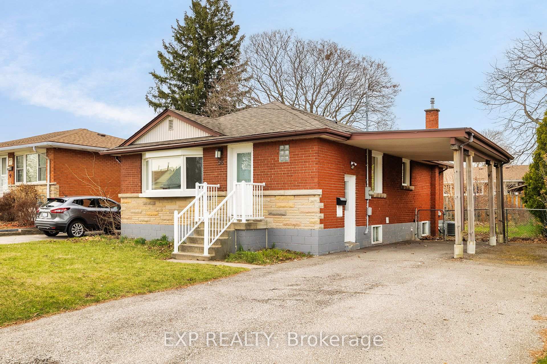 Photo 4 of 56 Toby Crescent, Hamilton, Huntington — HOMEH