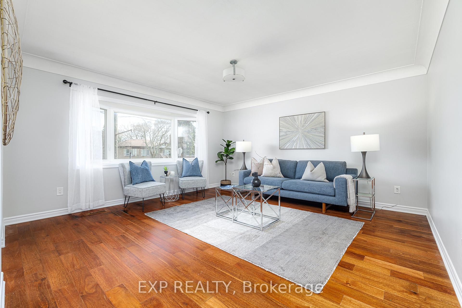 Photo 3 of 56 Toby Crescent, Hamilton, Huntington — HOMEH