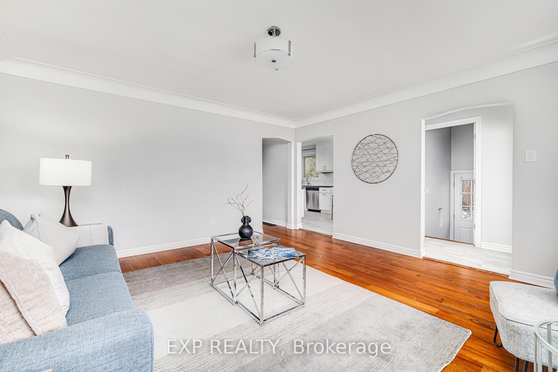 Photo 2 of 56 Toby Crescent, Hamilton, Huntington — HOMEH