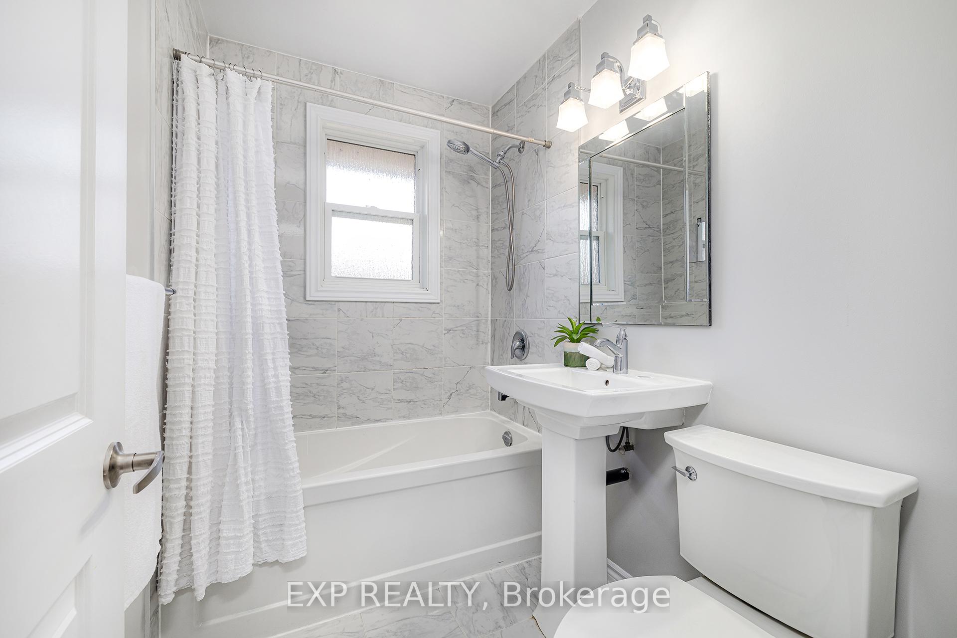 Photo 9 of 56 Toby Crescent, Hamilton, Huntington — HOMEH